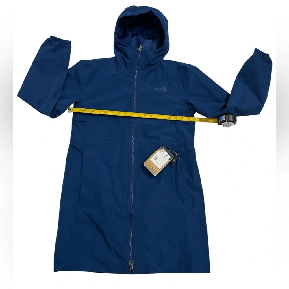 The North Face‎ Women's Daybreak Mid Rain Parka, Size XSMALL